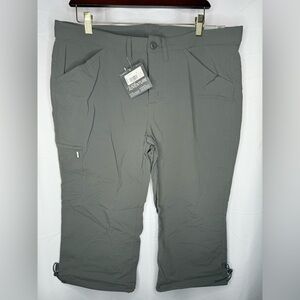 Eddie Bauer travex women’s capri size 14